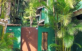 Waimea Flats Maresias